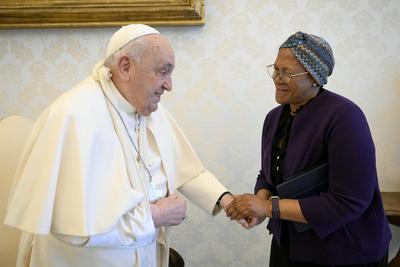 ITALY -   POPE FRANCIS RECEIVES IN PRIVATE AUDIENCE H.E.MRS NOSIPHO NAUSCA-JEAN JEZILE, CHAIRPERSON OF THE WORLD COMMITTEE ON FOOD SECURITY  AT THE VATICAN  - 2025/1/16-stock-photo