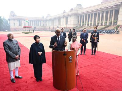 Ceremonial Reception Of Singapore President Tharman Shanmugaratnam At Rashtrapati Bhawan-stock-photo