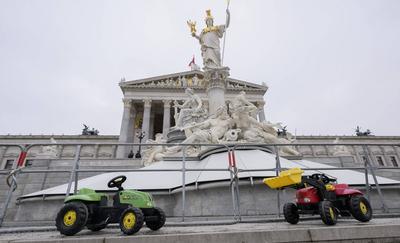 20250116 Taktor-Sternfahrt und PG der UBV-stock-photo
