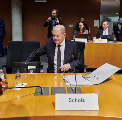 U-Ausschuss zu Atomausstieg: Olaf Scholz-stock-foto