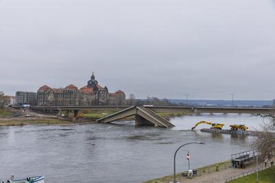Carolabr?cke in Dresden-stock-foto