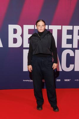 Premiere - A Better Place-stock-foto