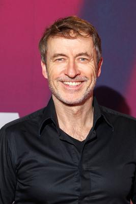 Premiere - A Better Place-stock-foto