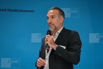 Berlin - Pressetermin der DIHK zum Thema "Zukunft Besch?ftigtenwohnen?!"-stock-foto