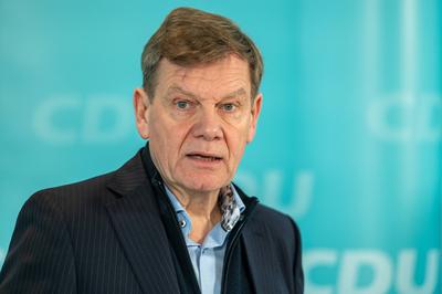 16.01.2025, Kiel, Deutschland, Wahlkampf in S-H, CDU stellt Bundespolitisches Fenster vor, Pressetermin mit Daniel G?nth-stock-photo