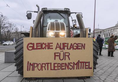 20250116 Taktor-Sternfahrt und PG der UBV-stock-photo