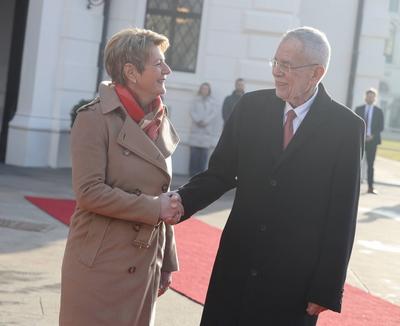 Besuch der Schweizer Pr?sidentin Karin KELLER SUTTER-stock-foto
