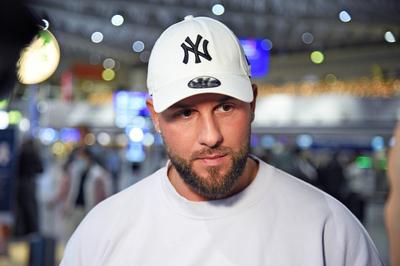 Maurice Dziwak - Abflug der Kandidaten der RTL-TV-Show ICH BIN EIN STAR HOLT MICH HIER RAUS (Dschungelcamp) nach Austral-stock-photo