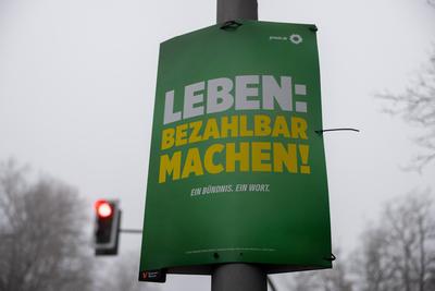 Wahlplakate in Berlin 2025-stock-foto