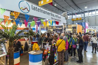 CMT in Stuttgart er?ffnet. Die Messe Caravan - Motor - Touristik gilt als erste Tourismusmesse im Jahr als Indikator f?r-stock-photo