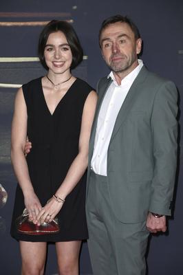 Luise Gro?mann mit Vater Stefan-stock-foto