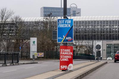 GER, Themenbild, Wahlplakate zur Bundestagswahl in Deutschland 2025, Augsburg, 17.01.2025.-stock-photo