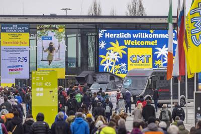 CMT in Stuttgart er?ffnet. Die Messe Caravan - Motor - Touristik gilt als erste Tourismusmesse im Jahr als Indikator f?r-stock-photo