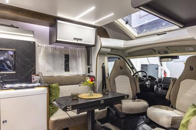 CMT in Stuttgart er?ffnet. Die Messe Caravan - Motor - Touristik gilt als erste Tourismusmesse im Jahr als Indikator f?r-stock-photo