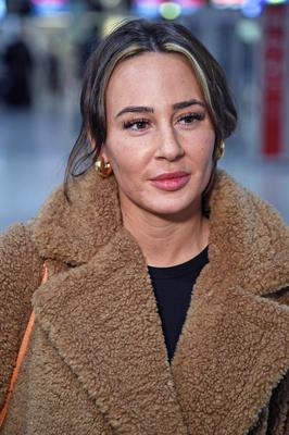 Alessia Herren - Abflug der Kandidaten der RTL-TV-Show ICH BIN EIN STAR HOLT MICH HIER RAUS (Dschungelcamp) nach Austral-stock-photo