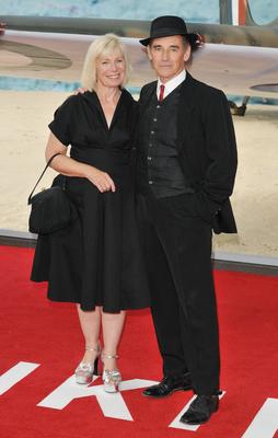Sir Mark Rylance's wife Claire Van Kampen dies aged 71-stock-foto