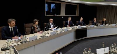 Palestinian Prime Minister Mohammad Mustafa meets Outgoing Prime Minister Alexander De Croo in Brussels-stock-foto