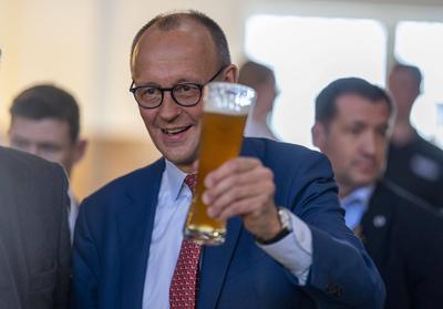 Wei?wurstfr?hst?ck - CDU Wahlkampftour Bundestagswahl 2025-stock-foto