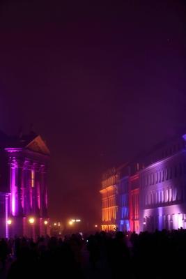 Unterwegs im Licht-stock-foto