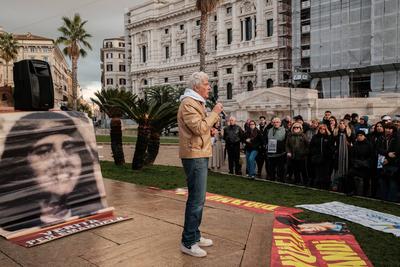 Rome, Sit-in organized by Pietro Orlandi to continue to raise awareness about the case of his sister's kidnapping.-stock-foto