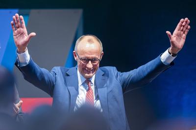 Friedrich Merz und Markus S?der in Brilon-stock-foto