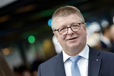 Thomas Haldenwang-stock-photo