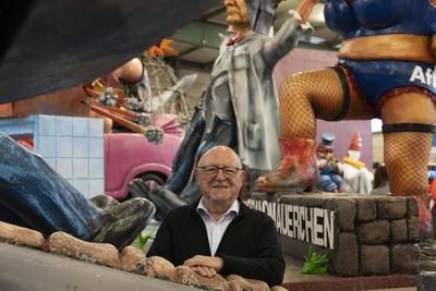 Die Motivwagen fuer den Rosenmontagszug in Mainz werden am 6. Februar 2024 in der MCV - Wagenhalle vorgestellt. Im Foto-stock-foto
