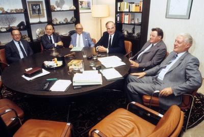 V.l.n.r.: Friedrich Zimmermann (BRD/CSU), Hans-Dietrich Genscher (BRD/FDP), Wolfgang Mischnick (BRD/FDP), Helmut Kohl (-stock-foto