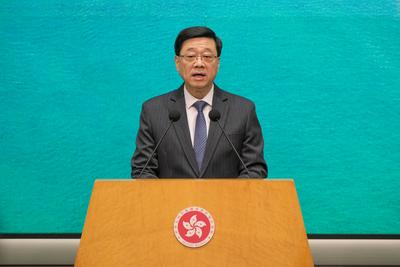 HONG KONG, CHINA - JANUARY 21: Hong Kong Chief Executive John Lee Ka-chiu speaks to the media ahead of an Executive Coun-stock-photo