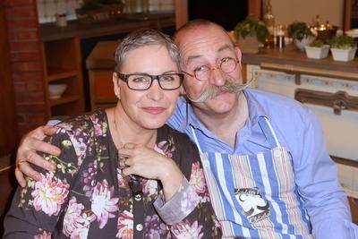 Katerina Jacob und Horst Lichter bei der Aufzeichnung der ZDF Talk und Kochsendung Lafer Lichter-stock-foto