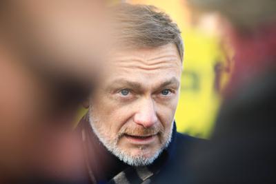 FDP Wahlkampf in Erfurt-stock-foto