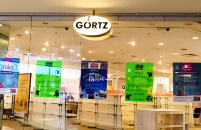 Geschlossen G?rtz Schuh Filiale im LEZ Leine Center Hannover-Laatzen - gesehen am 10.11.2023 *** Closed G?rtz Schuh stor-stock-photo