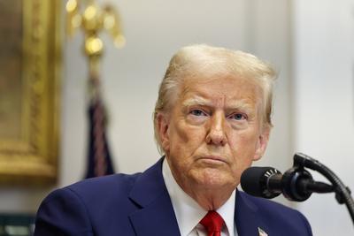 Trump Delivers Remarks on AI Infrastructure-stock-photo