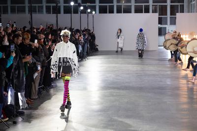 defile_kidill_fw25_99-stock-photo