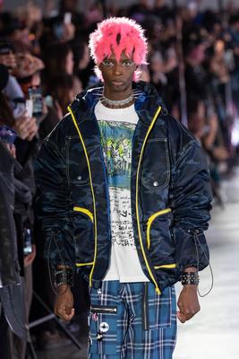 defile_kidill_fw25_99-stock-photo
