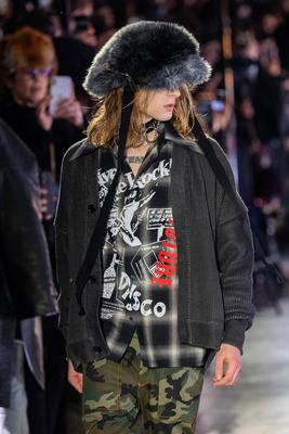 defile_kidill_fw25_99-stock-photo