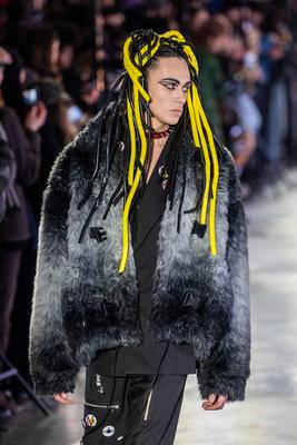 defile_kidill_fw25_99-stock-photo