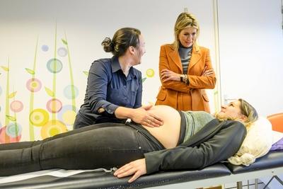 Queen M?xima visits Promising Start Zeist, ZEIST, The Netherlands-stock-foto