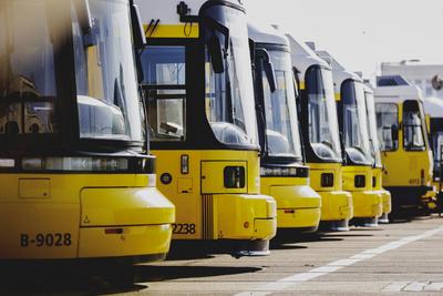 Trams der Berliner Verkehrsbetriebe BVG stehen auf dem Betriebsbahnhof Lichtenberg in Berlin, 29.02.2024. Ver.di hat fue-stock-photo