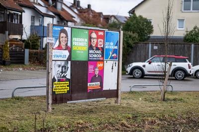 GER, Themenbild, Wahlplakate zur Bundestagswahl in Deutschland 2025, 23.01.2025.-stock-foto
