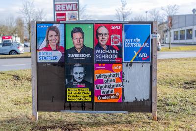 GER, Themenbild, Wahlplakate zur Bundestagswahl in Deutschland 2025, 23.01.2025.-stock-foto