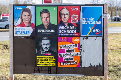 GER, Themenbild, Wahlplakate zur Bundestagswahl in Deutschland 2025, 23.01.2025.-stock-foto