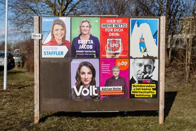 GER, Themenbild, Wahlplakate zur Bundestagswahl in Deutschland 2025, 23.01.2025.-stock-foto