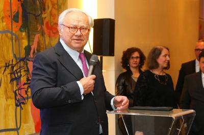 Dr. Hubert Burda auf dem Party / Empfang beim Kongress der Zeitschriftenverlerger - VDZ Publishers Night 2016 - in der T-stock-foto