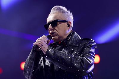 S?nger Holly Johnson - bekannt als Frontmann der Gruppe Frankie Goes to Hollywood - bei seinem Auftritt bei im Rahmen de-stock-foto