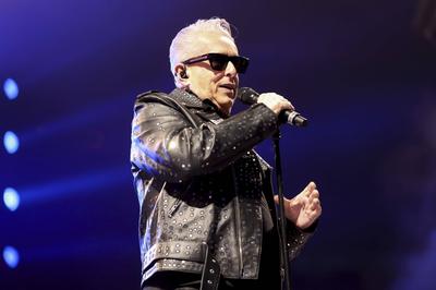 Holly Johnson von Frankie Goes to Hollywood live bei der 80er Live Party in der Veltins-Arena auf Schalke. Gelsenkirchen-stock-foto