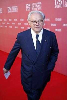 175 Jahre Bertelsmann Festakt Berlin Dr Hubert Burda attending FESTAKT 175 JAHRE BERTELSMANN at-stock-foto