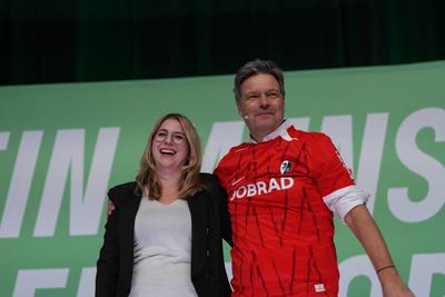 Zu Gast: Robert Habeck in der SICK-ARENA Freiburg-stock-foto