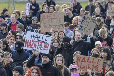 GER, Halle an der Saale, Messe, Gegen - Demo zu Veranstaltung der AFD auf dem Messegelaende mit Alice Weidel, 25.01.25,-stock-photo