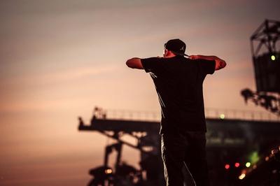 Kool Savas live auf dem Splash Festival 2017 auf der Halbinsel Ferropolis Gr?fenhainchen 08 07 20-stock-foto